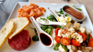 Gourmet Pizza E Cucina food